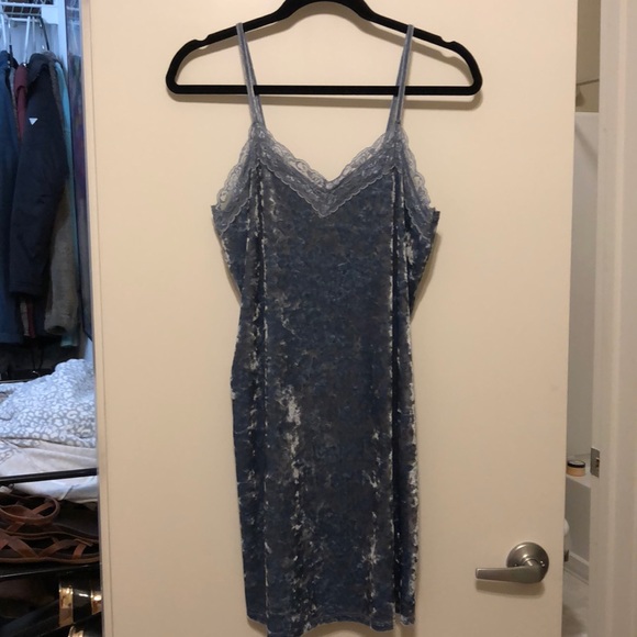 NWT Blue Crushed Velvet Dress - Picture 2 of 5